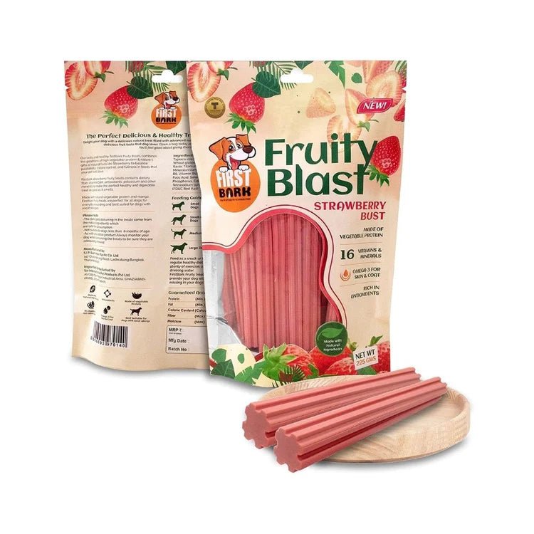 First Bark Fruity Strawberry Zing Fruit 225 g - Petzzing